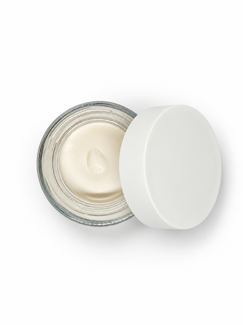 Texture crème hydratante visage MON CHAT – soin acide hyaluronique